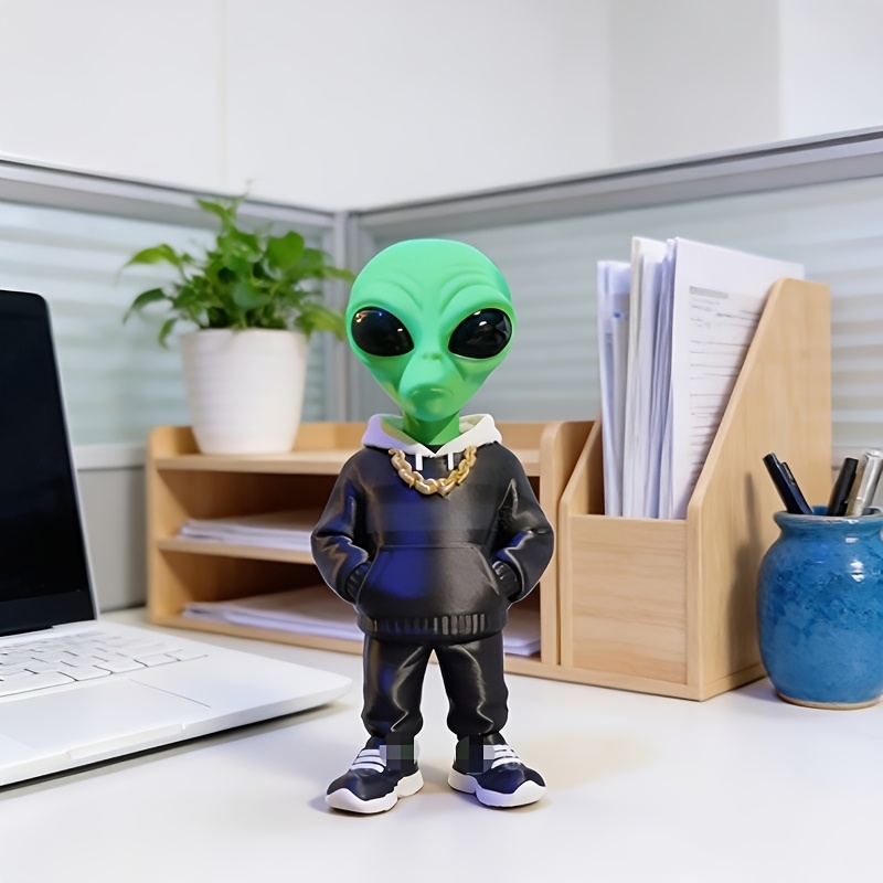 Desk Setup Home - 1 figurine d'alien verte avec design