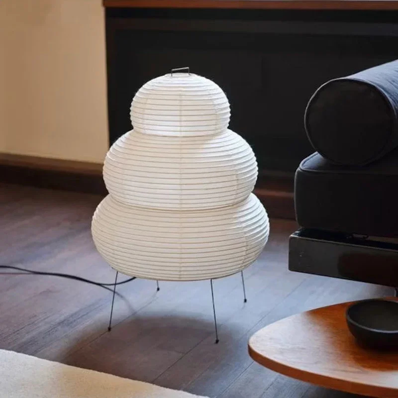 Lampe de table Akari Noguchi Y - Desk Setup Japan avis et prix